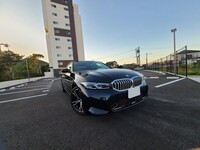 BMW 3シリーズ セダン 320i Mスポーツ_RHD(AT_2.0)
