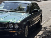 ジャガー XJシリーズ XJエグゼクティブ_3.2_V8_RHD(AT)