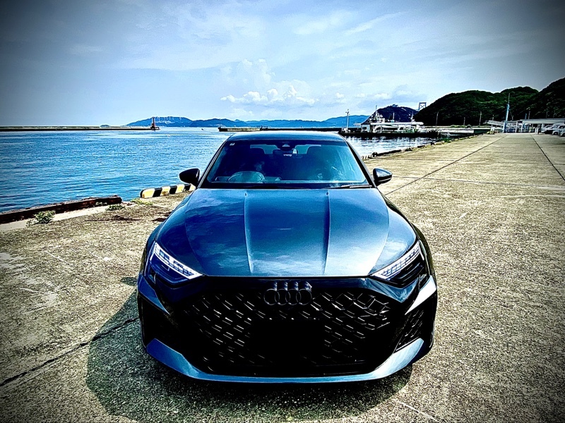 アウディ RS3 （セダン） RS3 セダン_RHD_4WD(AT_2.5)