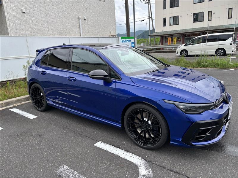 フォルクスワーゲン ゴルフ R R ブラックエディション_RHD_4WD(DSG_2.0)