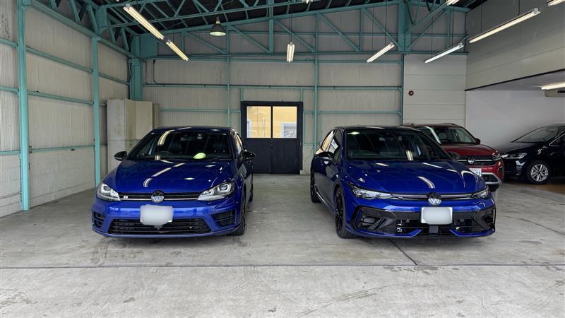 フォルクスワーゲン ゴルフ R R ブラックエディション_RHD_4WD(DSG_2.0)