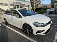 フォルクスワーゲン ゴルフ R ヴァリアント ゴルフ R ヴァリアント_RHD_4WD(DSG_2.0)