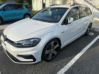 フォルクスワーゲン ゴルフ R ヴァリアント ゴルフ R ヴァリアント_RHD_4WD(DSG_2.0)