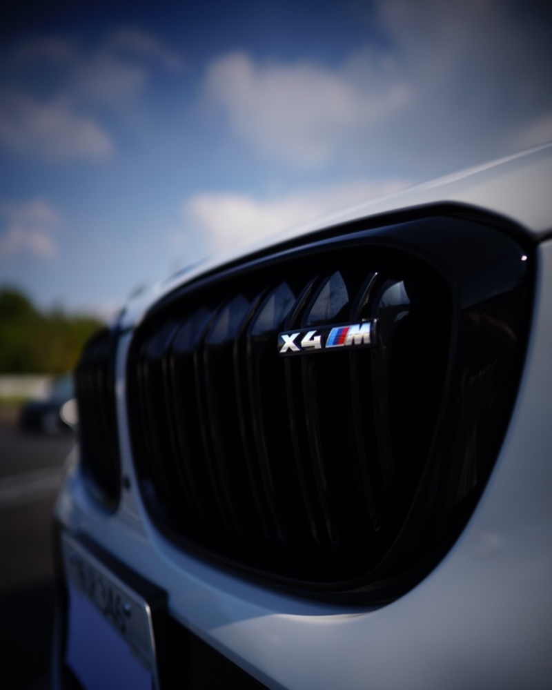 BMW X4M X4M コンペティション_RHD_4WD(AT_3.0)