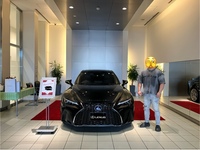 レクサス ISハイブリッド 300h“バージョンL”(CVT_2.5)