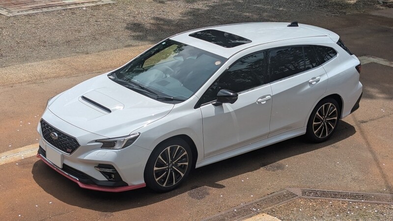 スバル レヴォーグ STI スポーツ R ブラックリミテッド_AWD(CVT_1.8)