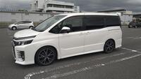 トヨタ ヴォクシー ZS_7人乗り(CVT_2.0)