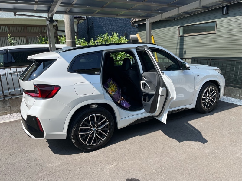 BMW X1 xドライブ 20d Mスポーツ_RHD_4WD(DCT_2.0)