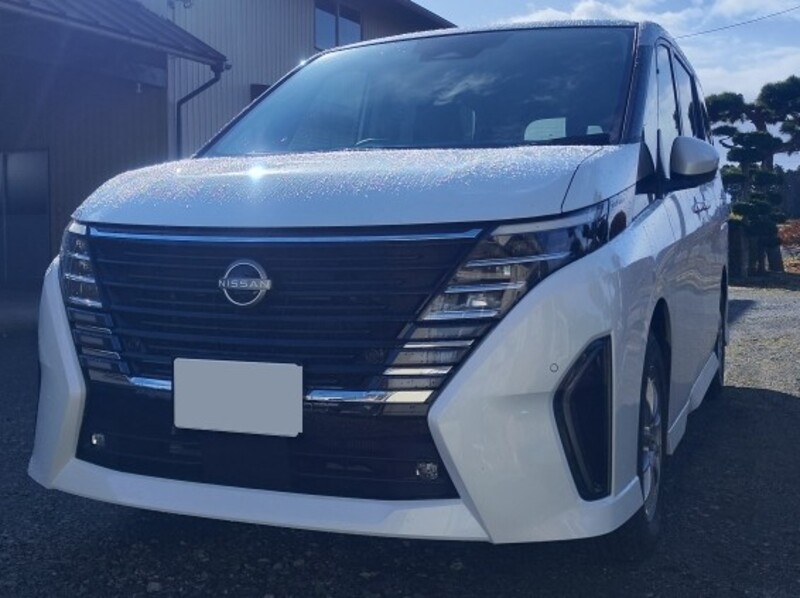 日産 セレナ e-POWER ハイウェイスター V(1.4)