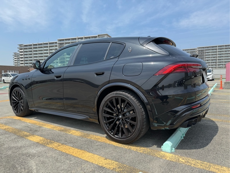 マセラティ グレカーレ トロフェオ_RHD_AWD(AT_3.0)