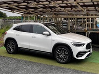 メルセデスAMG GLAクラス メルセデスAMG GLA35 4マチック_RHD_4WD(DCT_2.0)