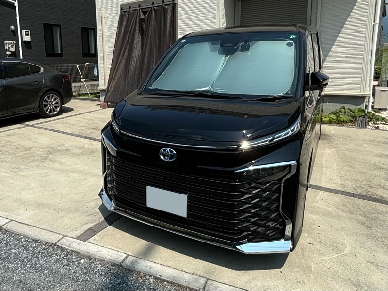 トヨタ ヴォクシー ハイブリッド S-Z_7人乗り(CVT_1.8_ハイブリッド)