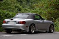 マツダ ロードスター RS(MT_1.8)