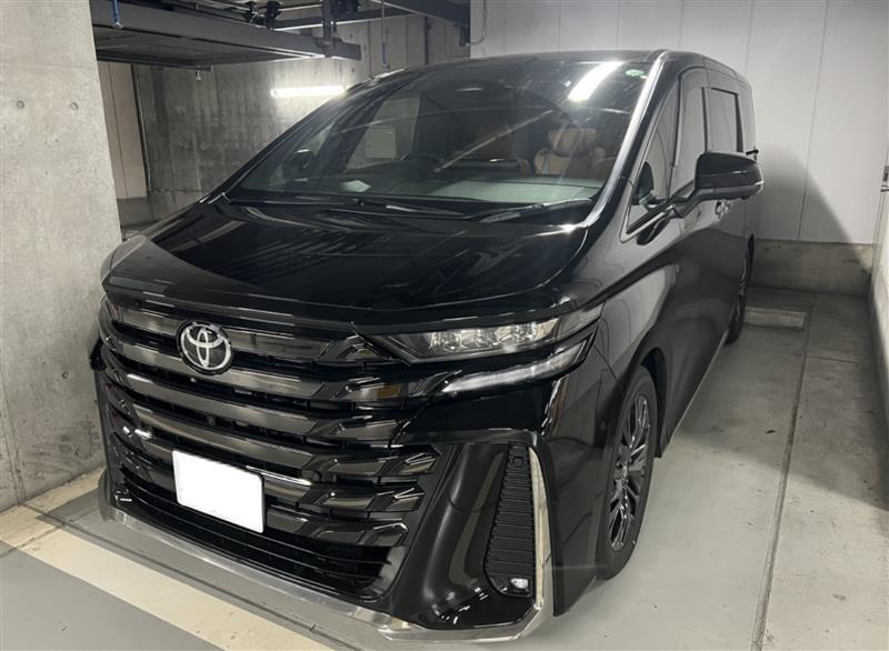 トヨタ ヴェルファイア Z プレミア_E-Four(CVT_2.5_ハイブリッド)
