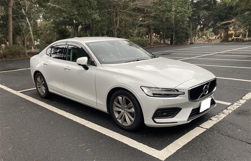 ボルボ S60 T4 モメンタム_RHD(AT_2.0)