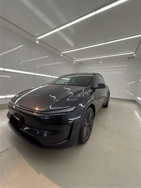 テスラ モデルY