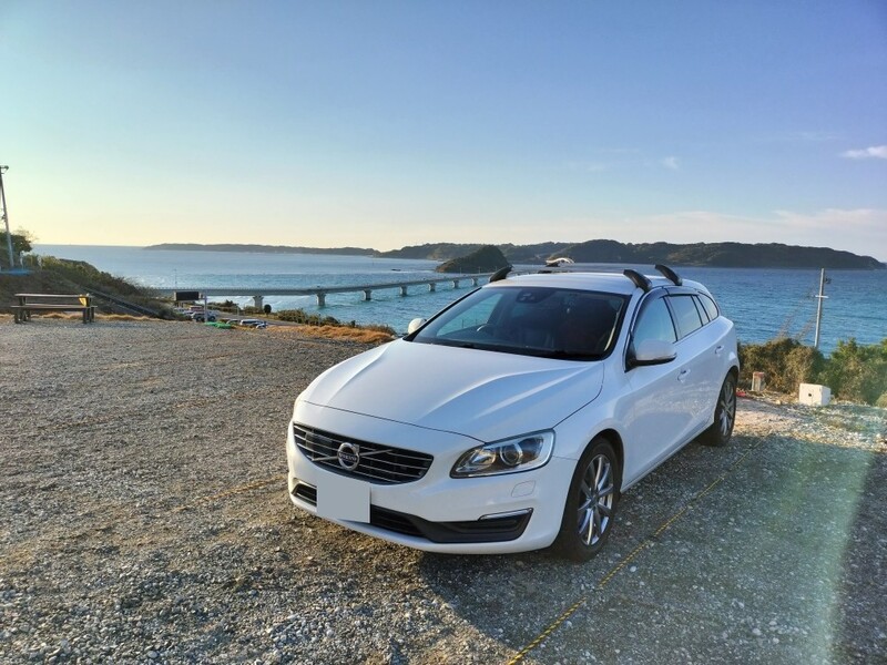 ボルボ V60 T3 SE_RHD(AT_1.5)