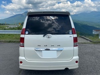 トヨタ ノア X_4WD(CVT_2.0)