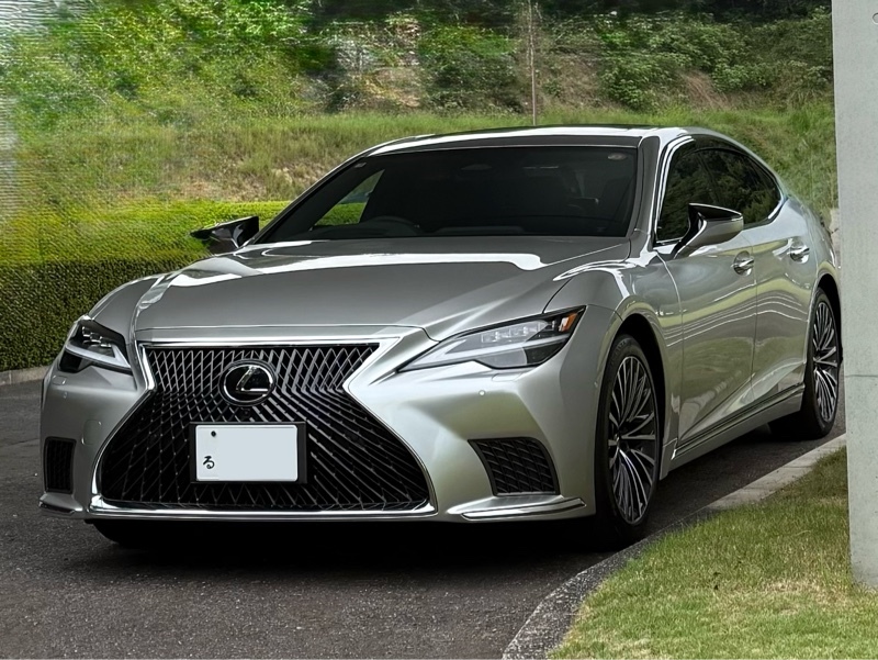 レクサス LS 500“エクゼグティブ”(AT_3.5)