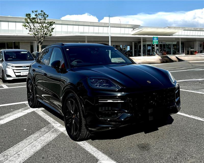 ポルシェ カイエン カイエン GTS_RHD_4WD(Tip-S_4.0)