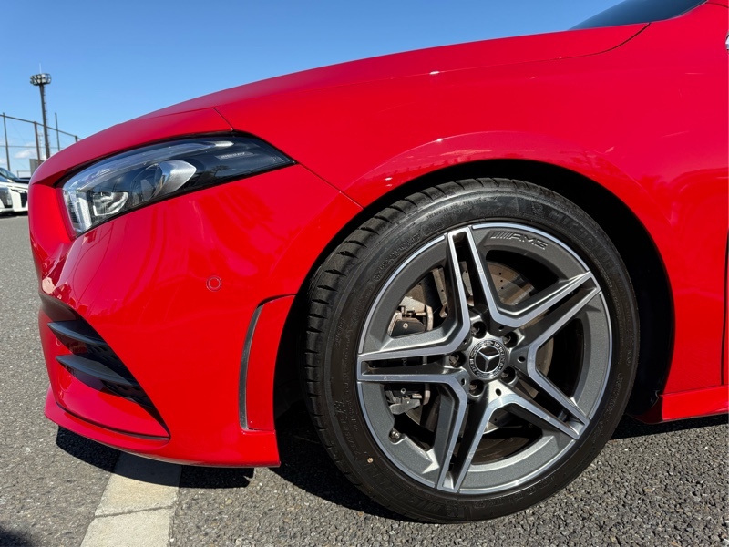 メルセデス・ベンツ Aクラス セダン A250 4マチック セダン_RHD_4WD(DCT_2.0)