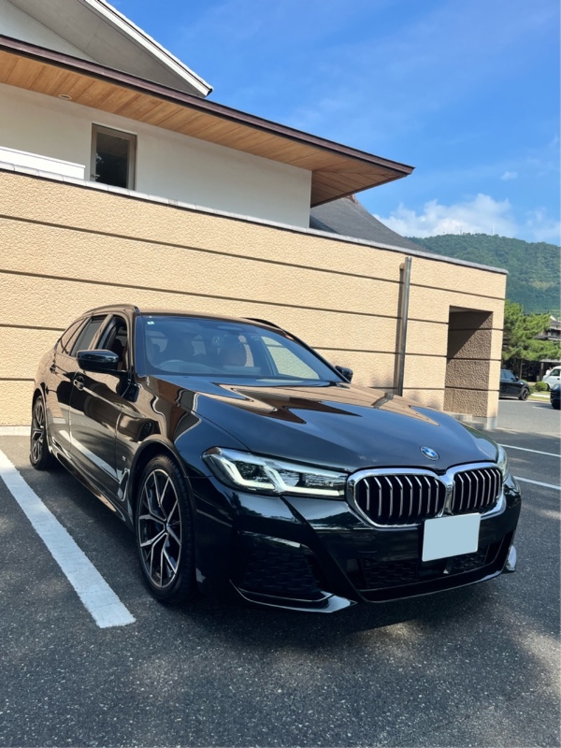 BMW 5シリーズ ツーリング 530i ツーリング Mスポーツ_RHD(AT_2.0)