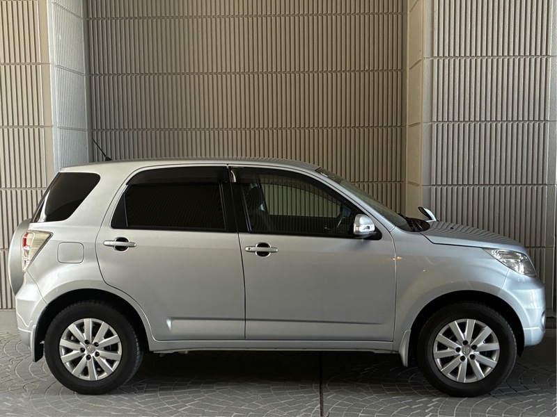 トヨタ ラッシュ X_4WD(MT_1.5)