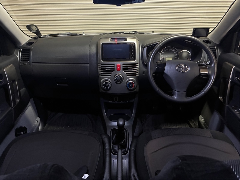 トヨタ ラッシュ X_4WD(MT_1.5)