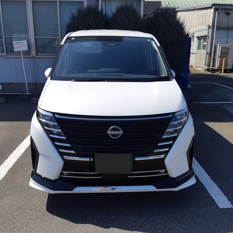 日産 セレナ e-POWER ハイウェイスター V(1.4)