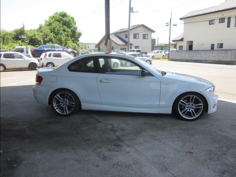 BMW 1シリーズ クーペ 135i クーペ_RHD(MT_3.0)
