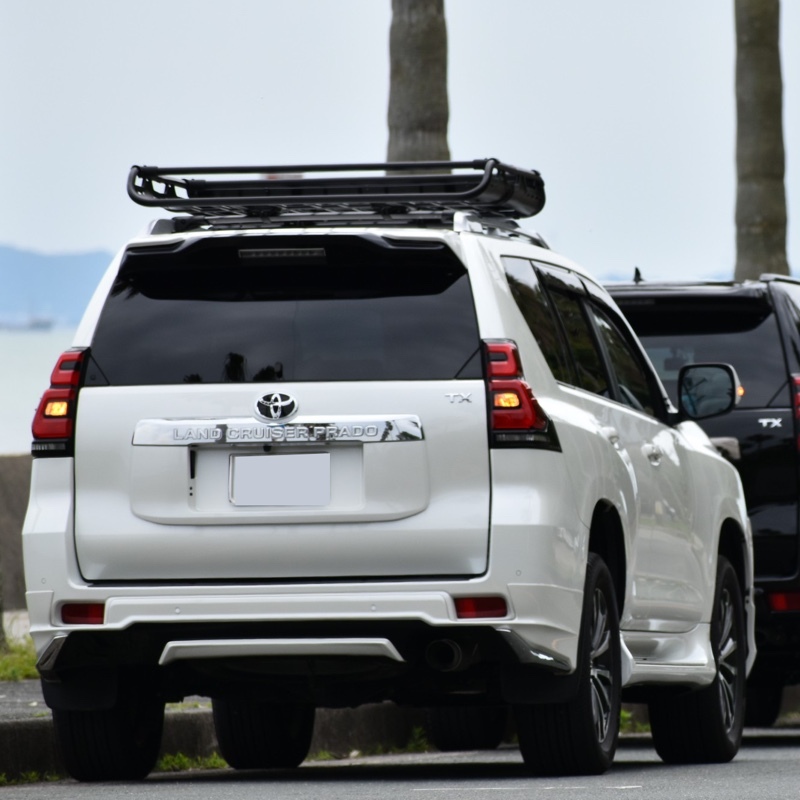 トヨタ ランドクルーザープラド TX“Lパッケージ”_5人乗り_4WD(AT_2.7)