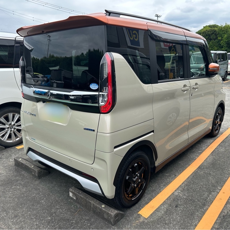 三菱 eKクロススペース T_4WD(CVT_0.66)