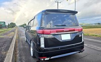 日産 エルグランド 350ハイウェイスター ジェットブラックアーバンクロム_4WD(CVT_3.5)