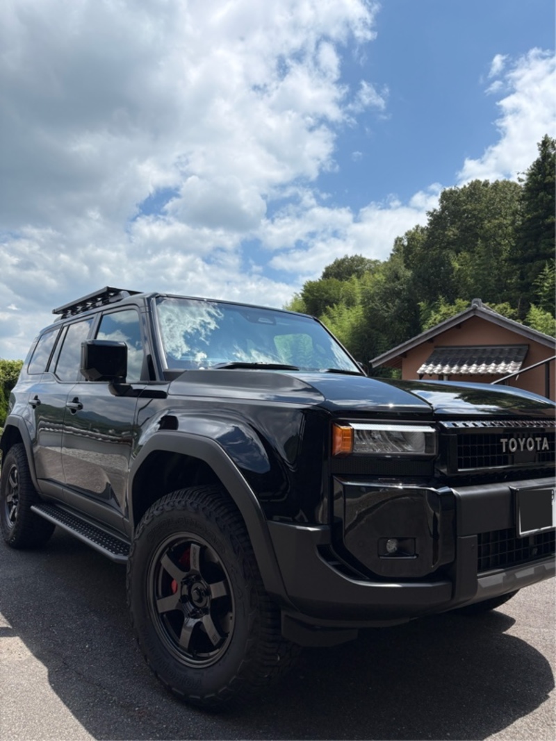 トヨタ ランドクルーザー250 VX_7人乗り_4WD (ECT_2.7_ガソリン)