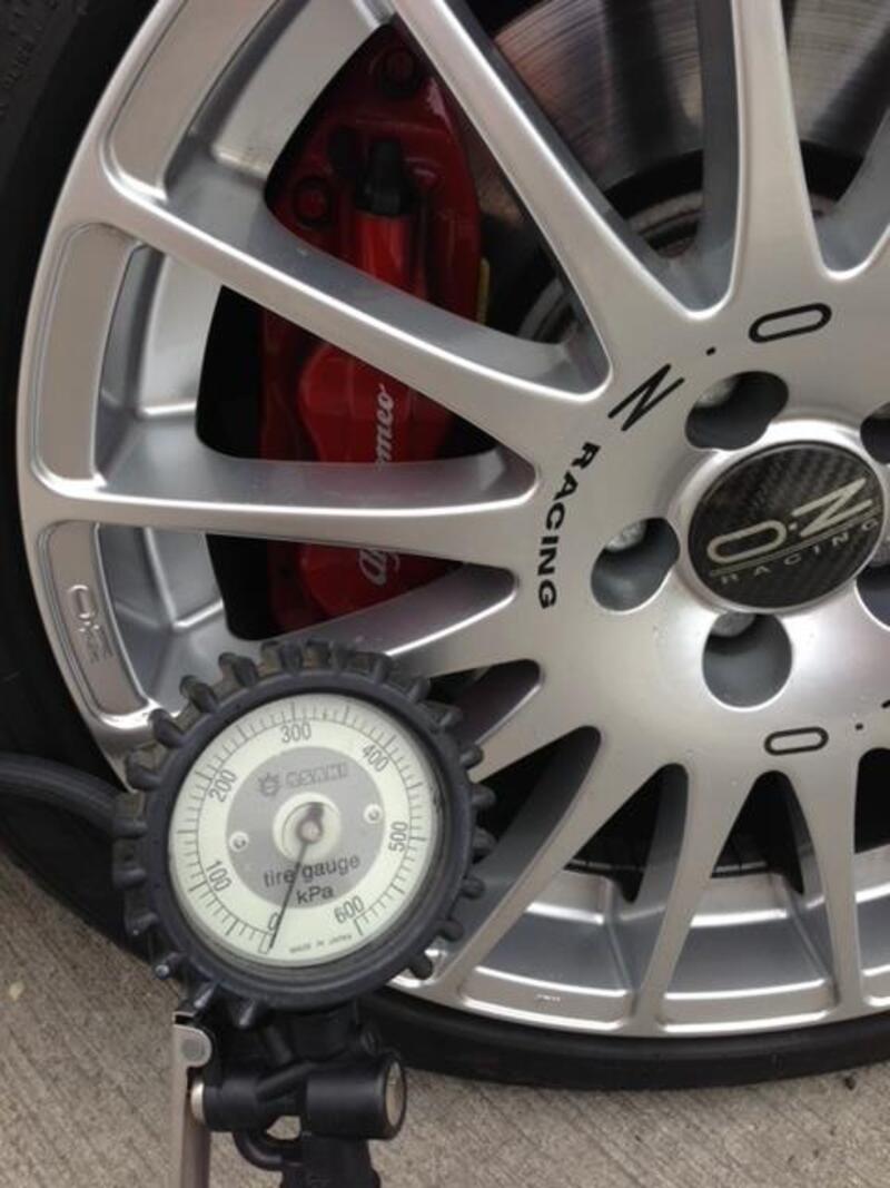 アルファロメオ 147 GTA_SELESPEED_RHD(3ドア_AT_3.2)