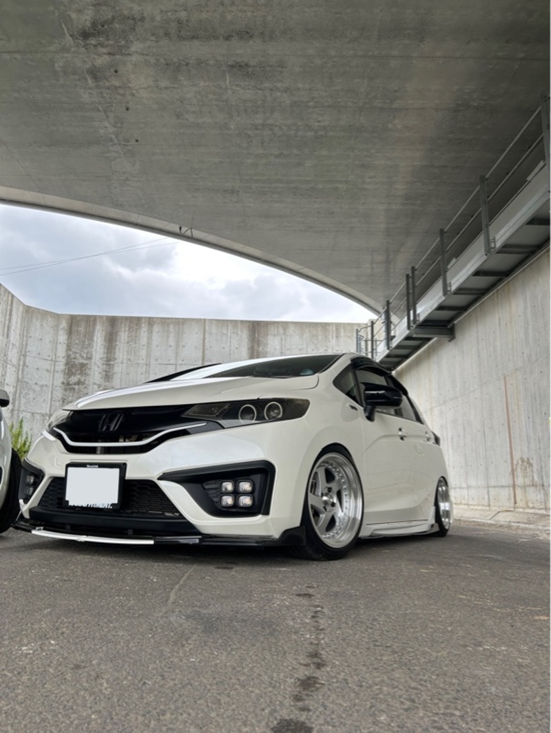 ホンダ フィット 13G・Lパッケージ(CVT_1.3)