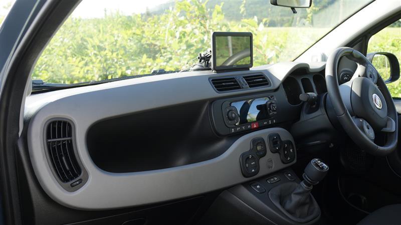 フィアット パンダ ストリート 4×4_RHD_4WD(MT_0.9)