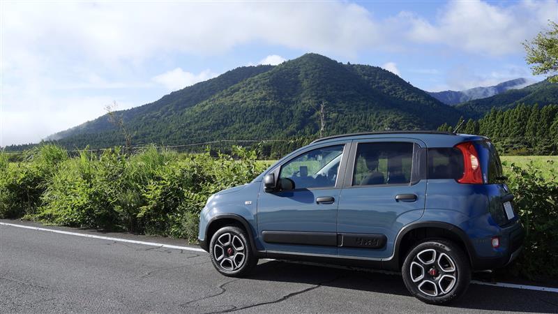 フィアット パンダ ストリート 4×4_RHD_4WD(MT_0.9)