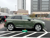 アウディ Q5 Q5 40 TDI クワトロ Sライン_RHD_4WD(Sトロニック_2.0)