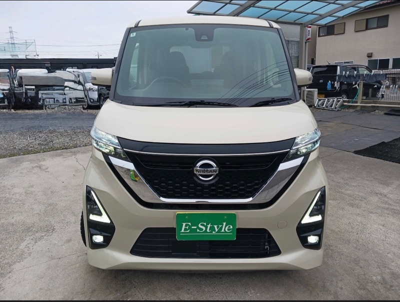 日産 ルークス ハイウェイスターX(CVT_0.66)