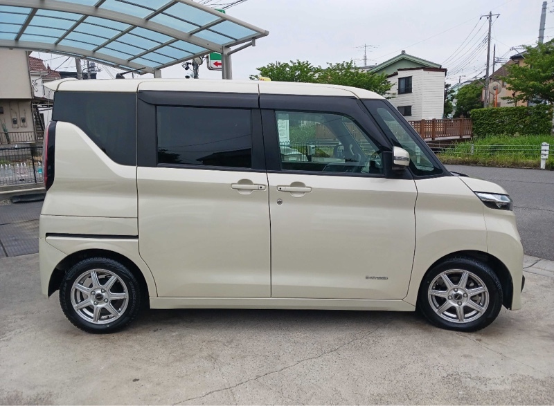 日産 ルークス ハイウェイスターX(CVT_0.66)