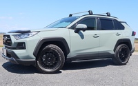 トヨタ RAV4 アドベンチャー_4WD(CVT_2.0)