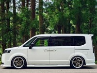 ホンダ ステップワゴンスパーダ スパーダ_7人乗り(CVT_1.5)