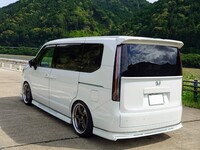 ホンダ ステップワゴンスパーダ スパーダ_7人乗り(CVT_1.5)