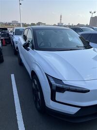 ボルボ EX30 ウルトラ シングルモーター エクステンデッドレンジ_RHD