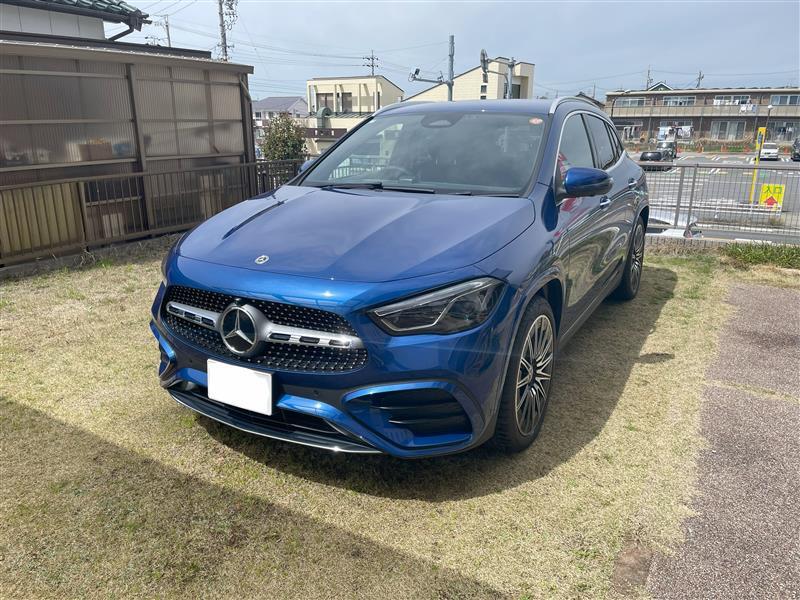 メルセデス・ベンツ GLAクラス GLA200d 4マチック_RHD_4WD(AT_2.0)【MP202502】