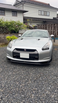 日産 NISSAN GT-R