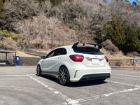 メルセデスAMG Aクラス