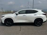 レクサス NXハイブリッド 350h“バージョンL”(CVT_2.5)