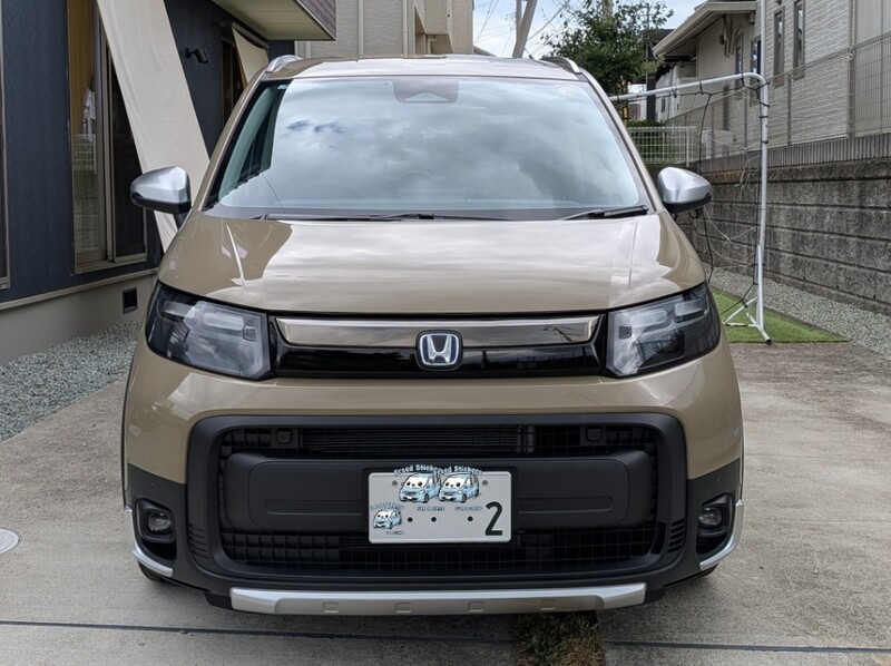 ホンダ フリード クロスター_6人乗り(CVT_1.5)